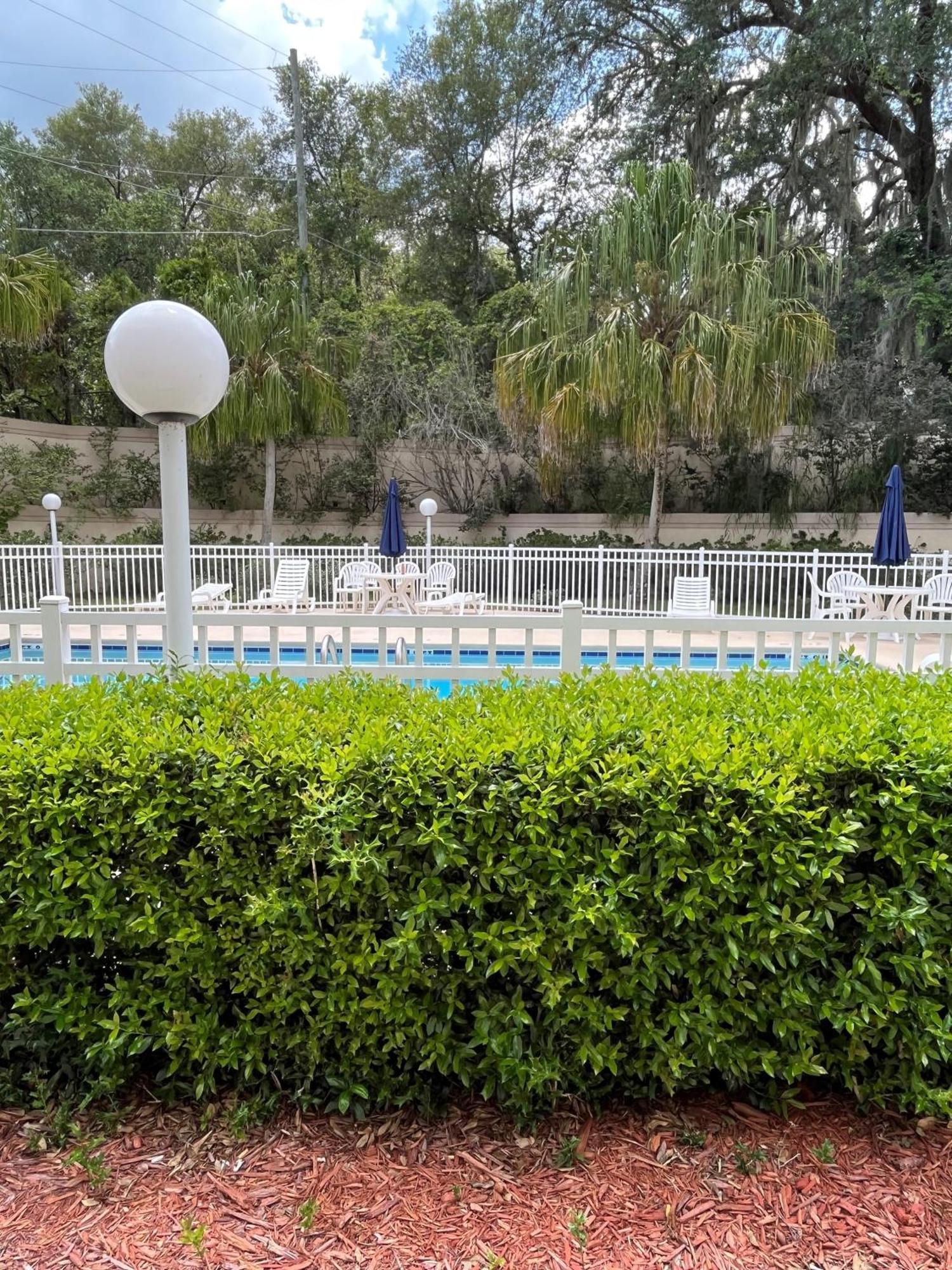 Microtel And By Wyndham - Lady Lake/ Hotel