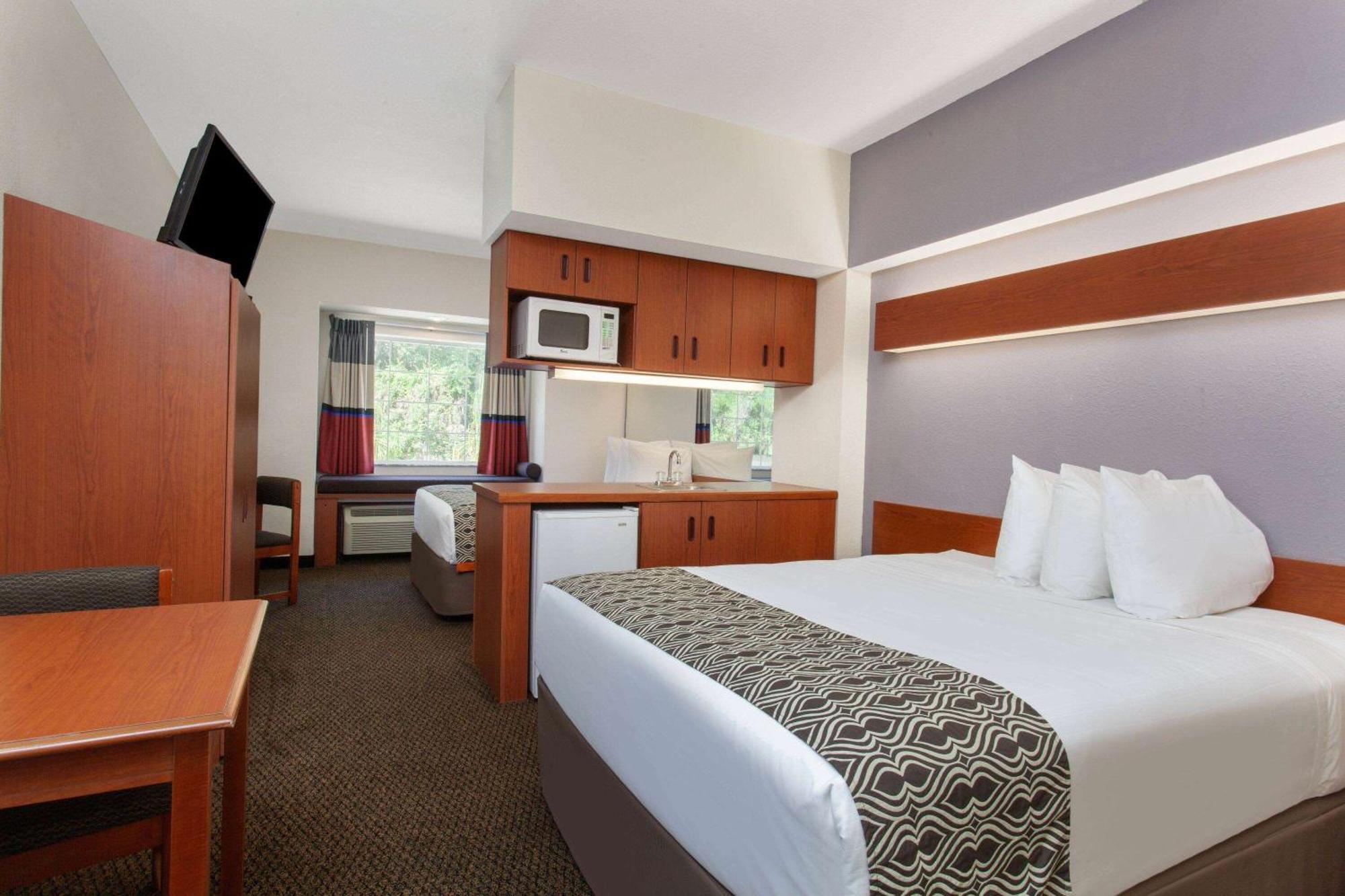 Hotel Microtel And By Wyndham - Lady Lake/ 2*