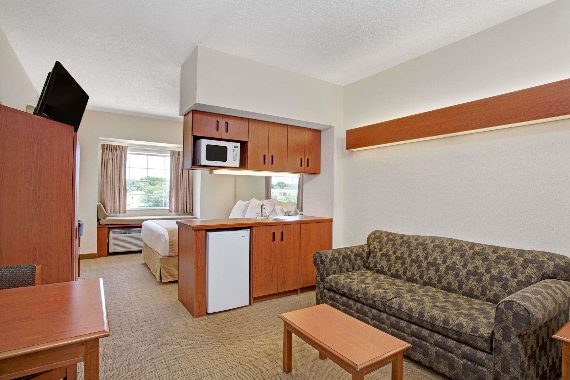 Microtel And By Wyndham - Lady Lake/ The Villages